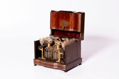Mahogany and mahogany veneer liquor cabinet...