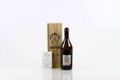 1 bouteille de CHARTREUSE Jaune VEP (Vieillissement...