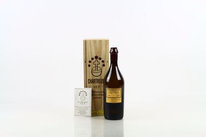 1 bouteille de CHARTREUSE Jaune VEP (Vieillissement...