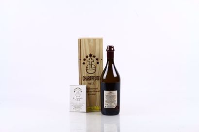 1 bouteille de CHARTREUSE Jaune VEP (Vieillissement...
