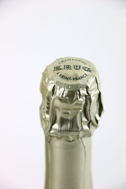 1 bouteille de CHAMPAGNE Brut blanc de blancs...
