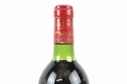 1 bouteille de PAUILLAC 1982 du Château MOUTON...