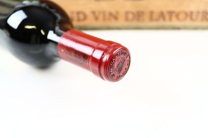 12 Bouteilles de PAUILLAC 1988 du Château...