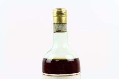 1 bouteille de SAUTERNE Lur-Saluces 1919...