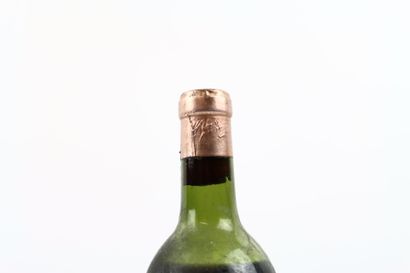 1 bouteille de GRAVES 1944 du Château LA...