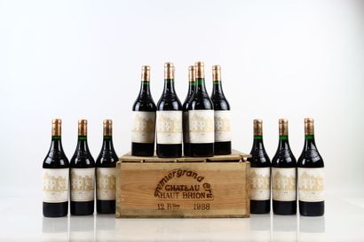 12 Bouteilles de PESSAC-LEOGNAN 1988 du Château...