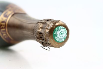 1 bouteille de CHAMPAGNE 1973 de la Maison...