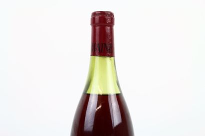 1 bouteille de BONNES MARES 1975 du Domaine...