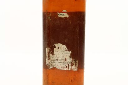 1 bouteille de RHUM Duquesne des plantations...