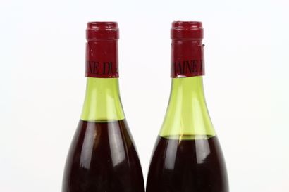 Réunion de 2 bouteilles de CLOS DE LA ROCHE...