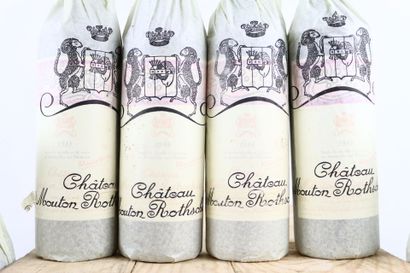 12 Bouteilles de PAUILLAC 1988 du Château...