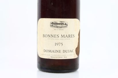 1 bouteille de BONNES MARES 1975 du Domaine...