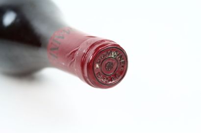 1 bouteille de BONNES MARES 1975 du Domaine...