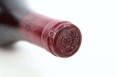 1 bouteille de BONNES MARES 1975 du Domaine...