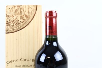 1 bouteille de SAINT-EMILION 2010 du Château...
