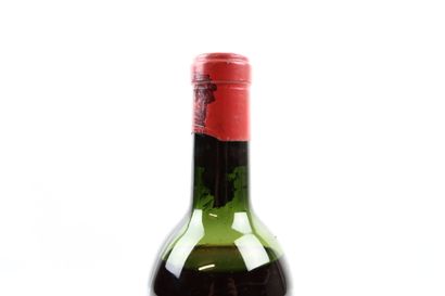 1 bouteille de PAUILLAC 1962 du Château LAFITE-ROTHSCHILD...