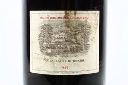1 Jéroboam (5L) de PAUILLAC 1945 de Château...