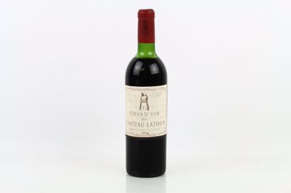 1 bouteille de PAUILLAC de 1972 du Château...