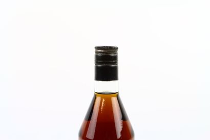 1 bouteille de RHUM Vieux Martinique THIBAULT...