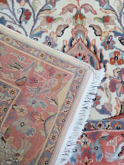 Carpets. Lahore. Pakistan. Wool and silk....