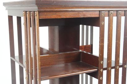 Revolving bookcase in natural wood. 
English...