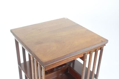 Revolving bookcase in natural wood. 
English...