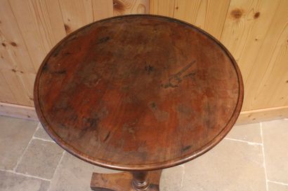 Small mahogany veneered pedestal table with...