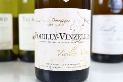 Réunion de 10 bouteilles du Mâconnais :
-...