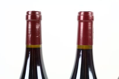 Réunion de 4 bouteilles de POMMARD du Château...