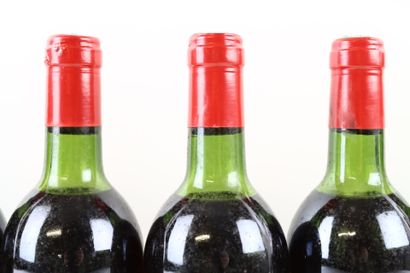10 bouteilles de MARGAUX 1983 du Château...