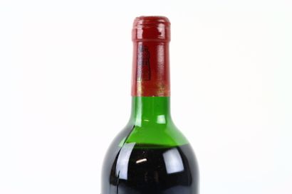 1 bouteille de PAUILLAC 1990 de Château LATOUR...