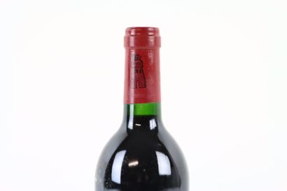 1 bouteille de PAUILLAC 1992 du Château LATOUR...