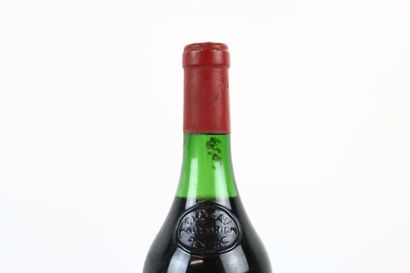 1 bouteille de PESSAC-LEOGNAN GRAVES 1984...