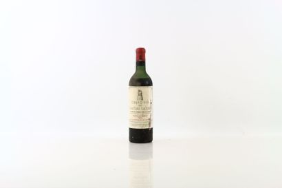 1 bouteille de PAUILLAC 1954 du Château LATOUR...