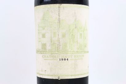 1 bouteille de PESSAC-LEOGNAN GRAVES 1984...