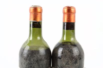 2 bouteilles de PESSAC LEOGNAN 1952 du Château...