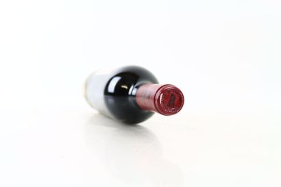 1 bouteille de PAUILLAC 1992 du Château LATOUR...
