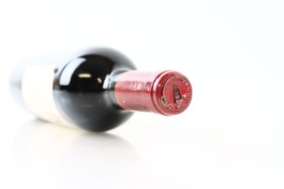 1 bouteille de PAUILLAC 1990 de Château LATOUR...