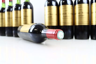 10 bouteilles de MARGAUX 1983 du Château...