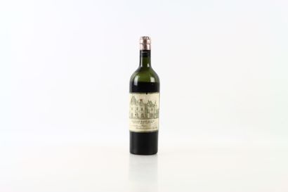 1 bouteille de PESSAC LEOGNAN 1918 du Château...