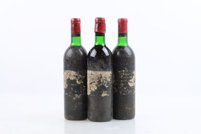 3 Bouteilles de PAUILLAC 1972 supposées du...
