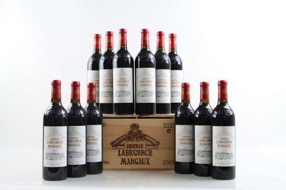 12 bouteilles de MARGAUX 2005 du Château...