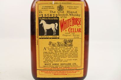 1 bouteille de SCOTCH WHISKY Old Blend par...