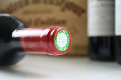 12 bottles of SAINT-EMILION Grand Cru 1996...