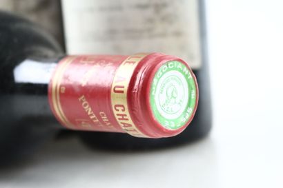 Réunion de 12 bouteilles de PAUILLAC du Château...