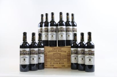 12 bouteilles de SAINT-JULIEN 2004 du Château...