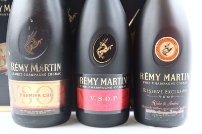 Réunion de 3 bouteilles de COGNAC VSOP de...
