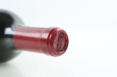 1 bouteille de PAUILLAC 2008 du Château LATOUR...