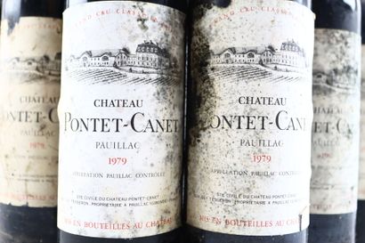 Réunion de 12 bouteilles de PAUILLAC du Château...