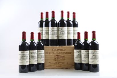 12 bouteilles de SAINT-ESTEPHE 2005 du Château...
